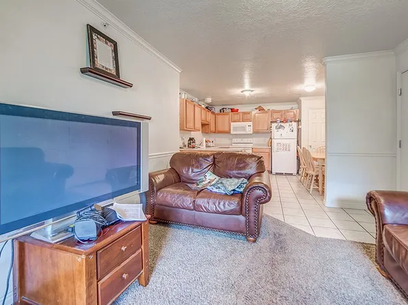 539 N University Ave APT 201, Provo, UT 84601