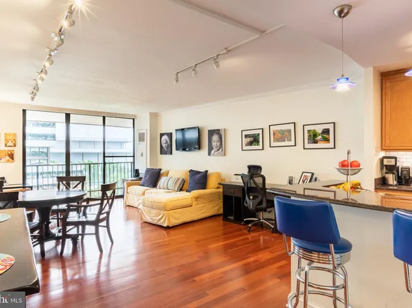 700 New Hampshire Ave NW #901, Washington, DC 20037