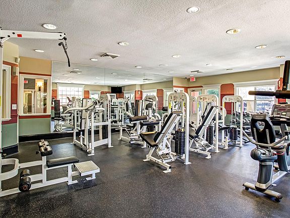 5th image of 3602 Carrollwood Place Cir #112