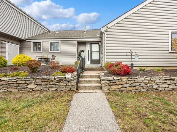 84 Hollister Way South #84, Glastonbury, CT 06033