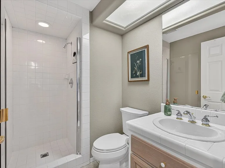 1264 Hidden Woods Dr — Photo 47