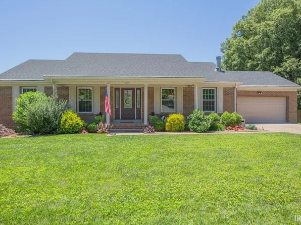 8410 Holly Ct, Evansville, IN 47710