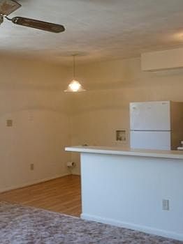 5th image of 8422 Tidewater Dr APT 2