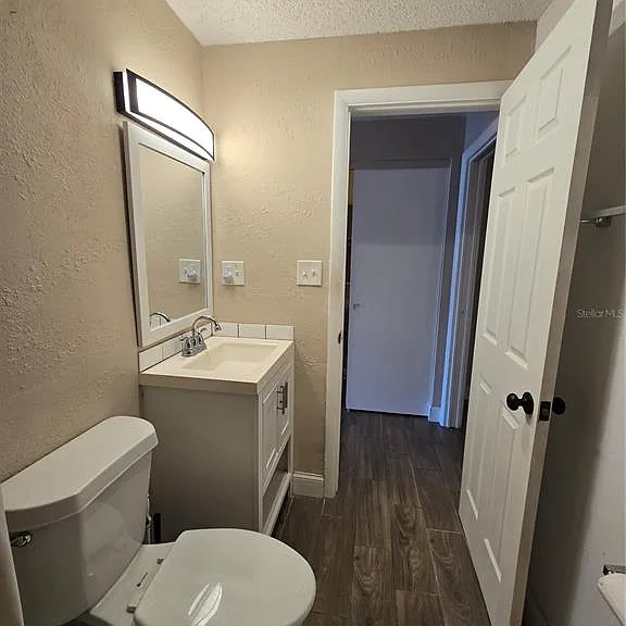 2366 Shelley St #6 — Photo 12