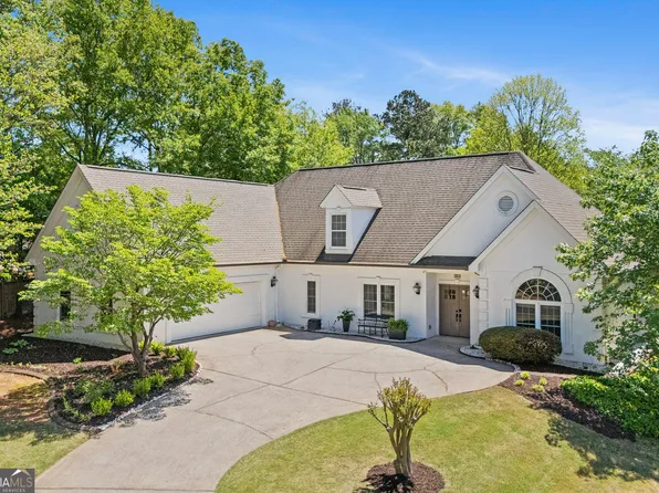 1610 Oakfield Ln, Roswell, GA 30075