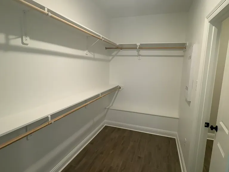 222 Norwell Ln — Photo 16
