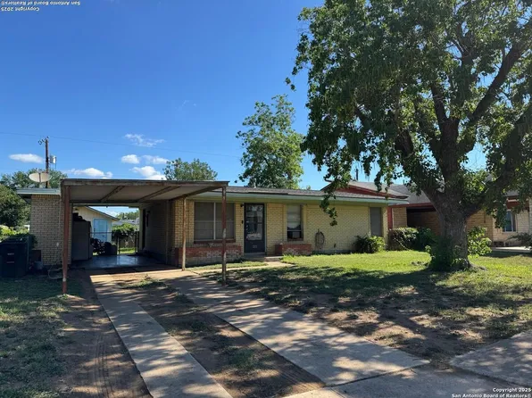 227 E Villaret Blvd, San Antonio, TX 78221