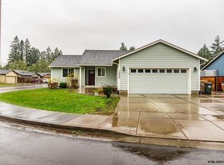 1964 37th Cir, Sweet Home, OR 97386