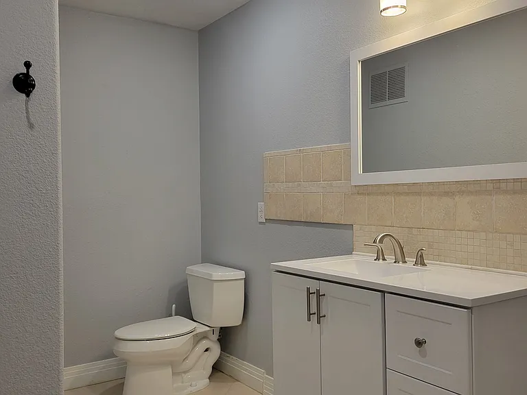 2807 S Nelson St — Photo 21