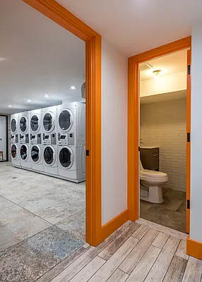 Rented by Nooklyn NYC LLC | media 46