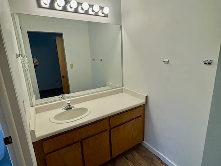280 N Sunflower Dr #28 — Photo 9