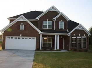 1033 Beesons Field Dr, Kernersville, NC 27284