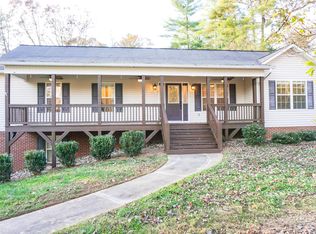 1494 Brentwood Pl, Morganton, NC 28655
