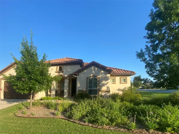 104 Drawing Maple St, San Marcos, TX 78666