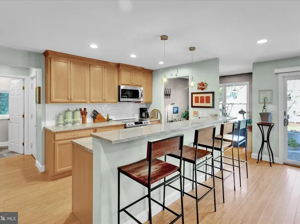 937 Louise Ave, Lancaster, PA 17601