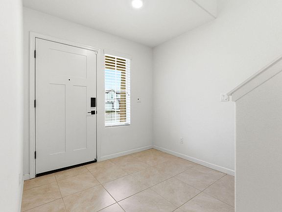 5th image of 3317 N Clay Street