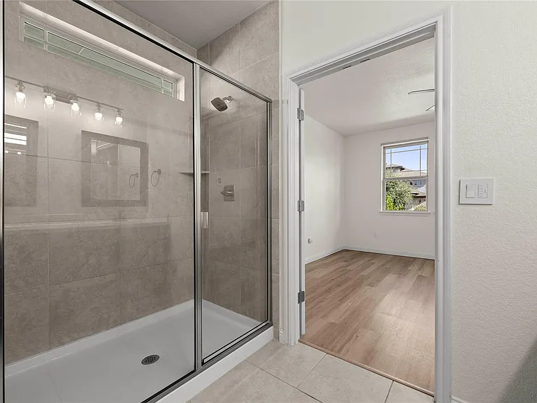8011 Orizzonte St — Photo 15
