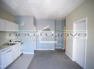 96 Saint Botolph St APT 4E, Boston, MA 02116