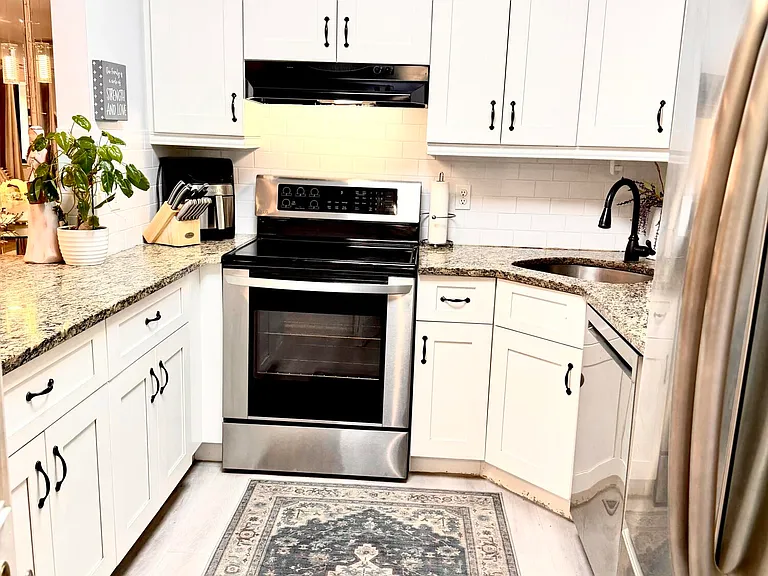 301 Knotty Pine Cir #B-2 — Photo 11