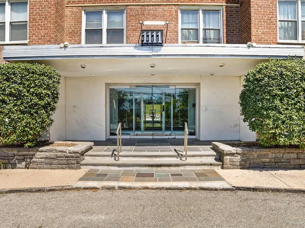1111 Midland Avenue #1B, Bronxville, NY 10708
