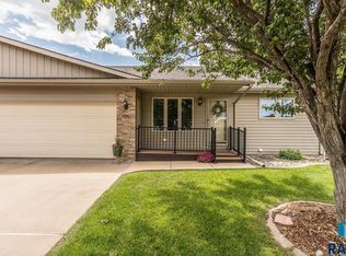 6503 W 43rd St, Sioux Falls, SD 57106