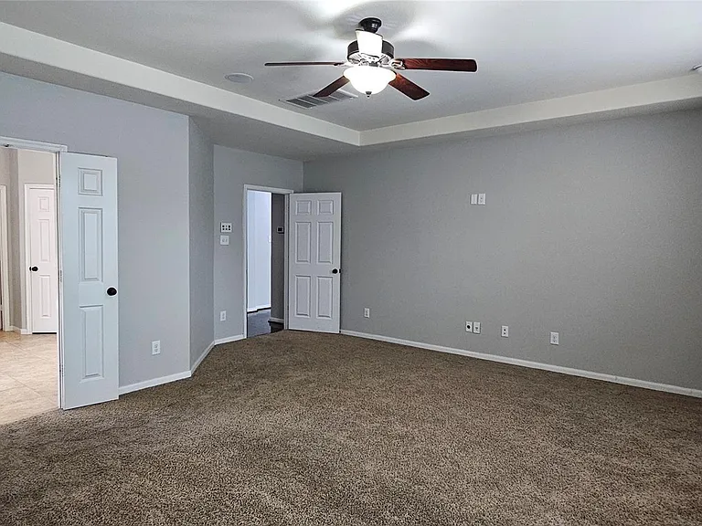 6027 Turner Shadow Ln — Photo 16
