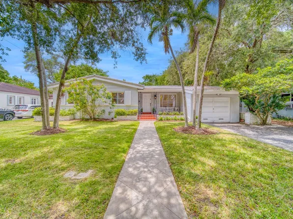 1116 Almeria Ave, Coral Gables, FL 33134