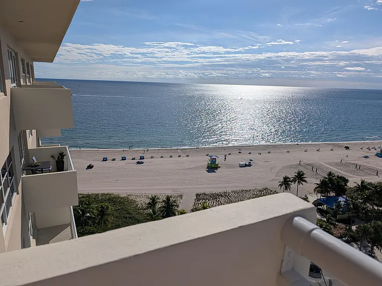 133 N Pompano Beach Blvd #Penthouse 7 — Photo 13