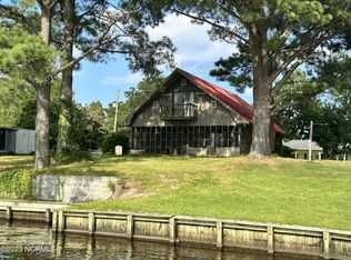 833 Bulls Bay Rd, Columbia, NC 27925