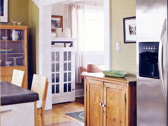 kitchen / dining view