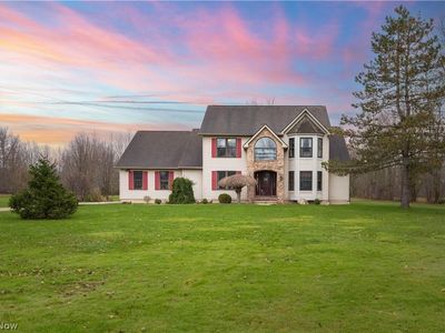 44565 Stang Rd, Elyria, OH, 44035