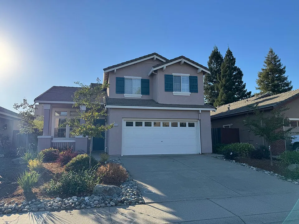 1113 Caversham Way