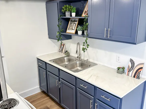 2600 Kingman Blvd, Des Moines, IA