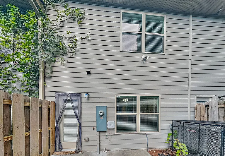 2891 Bayrose Cir — Photo 18
