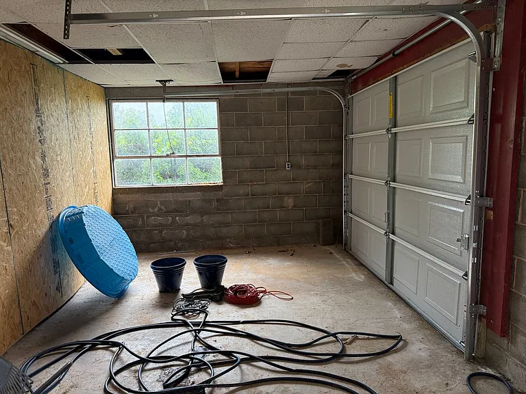 9 W Highland Ave — Photo 31