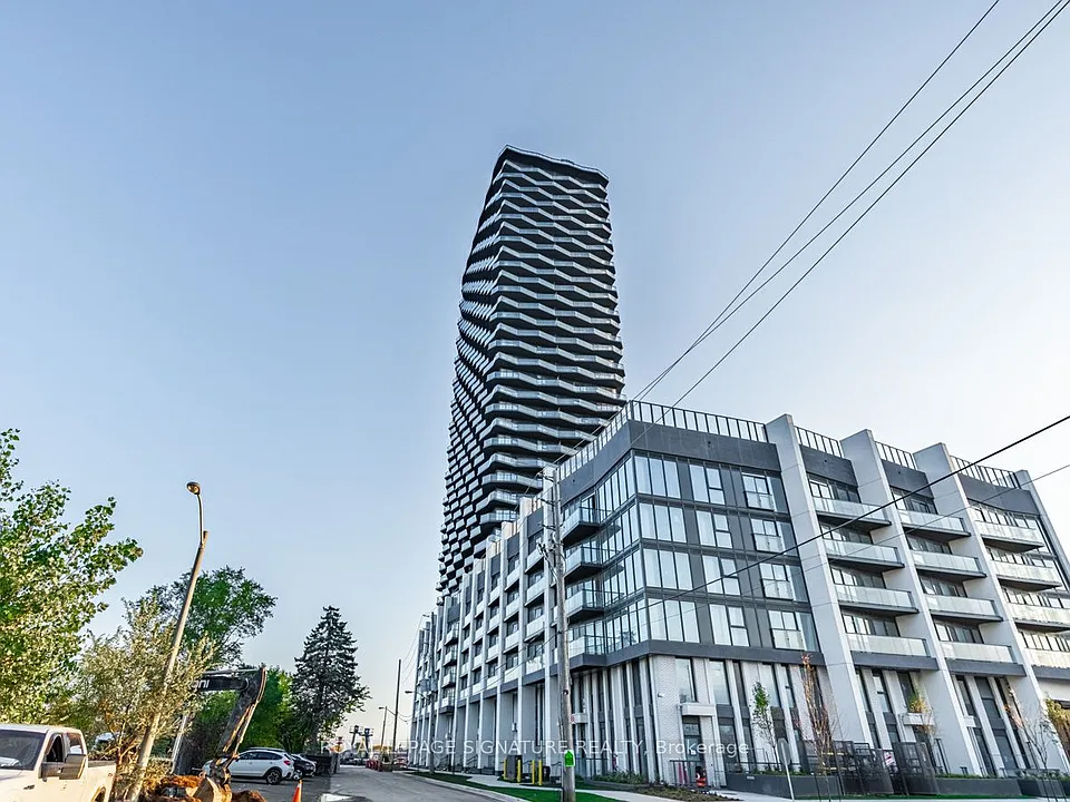 36 Zorra St #805