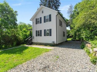 55 Bank St, Winsted, CT 06098