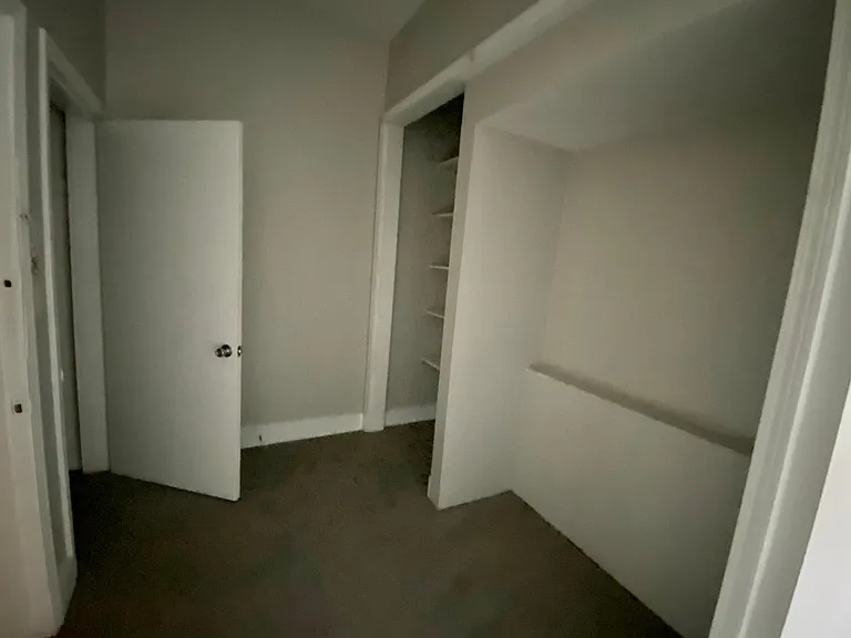 2719 N Pine Grove Ave #301 — Photo 15