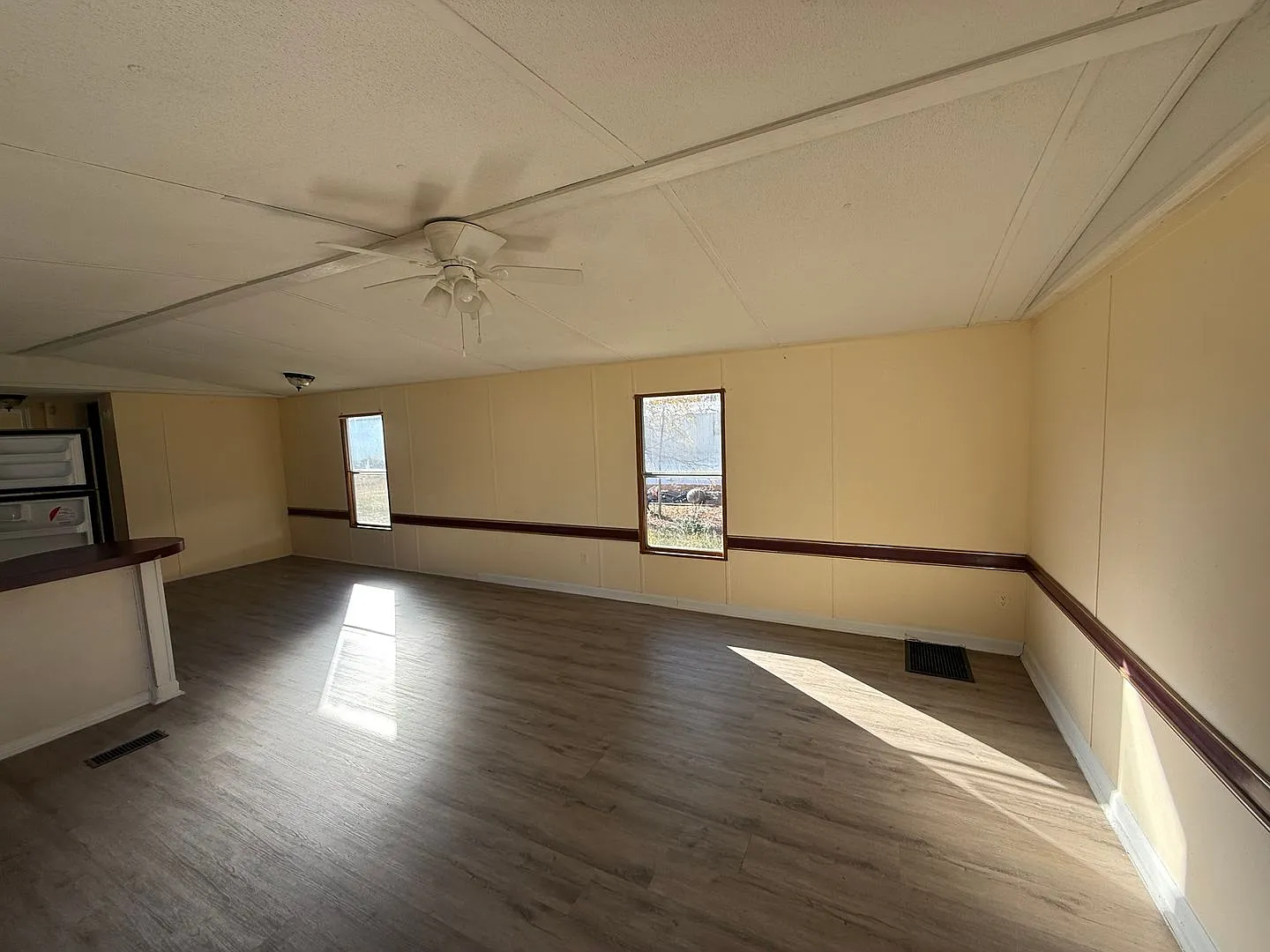 3719 Hwy 36 E — Photo 2