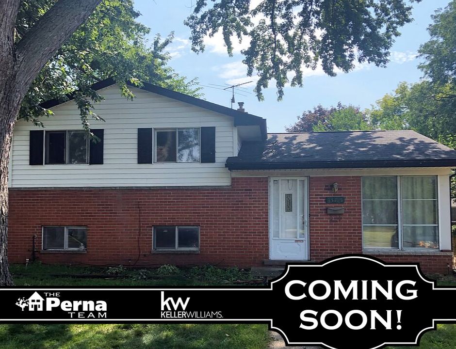 1st image of 33715 John Hauk St