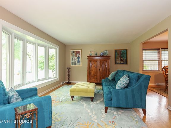 5th image of 18W324 Holly Ave