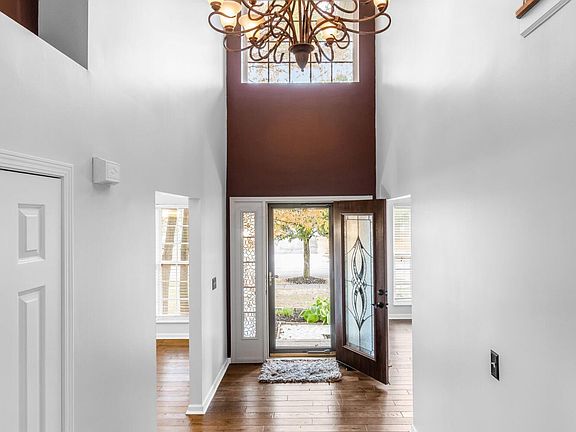 5th image of 8065 Reynoldswood Dr