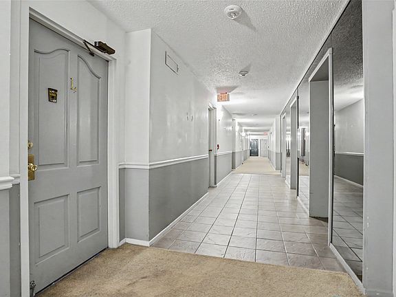 4th image of 1502 S Boulder Ave APT 18L