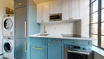 Rented by Bond New York