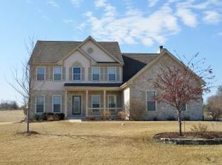 N56W35215 Pondview Ln, Oconomowoc, WI 53066