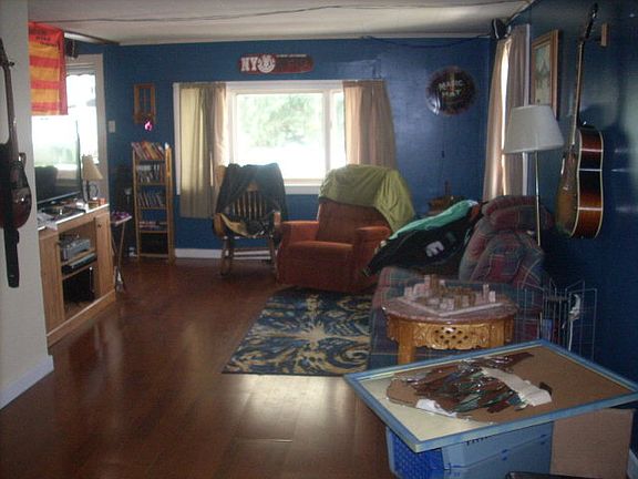 4th image of 14 Walker Ave