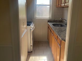 33 Croyland Rd FLOOR 2, Providence, RI 02905