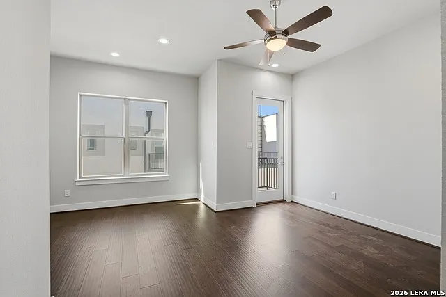 1817 N Saint Marys St #301 — Photo 19