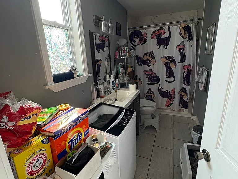 211 Elm St #2 — Photo 4