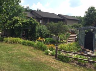 8701 S Avon Store Rd, Brodhead, WI 53520